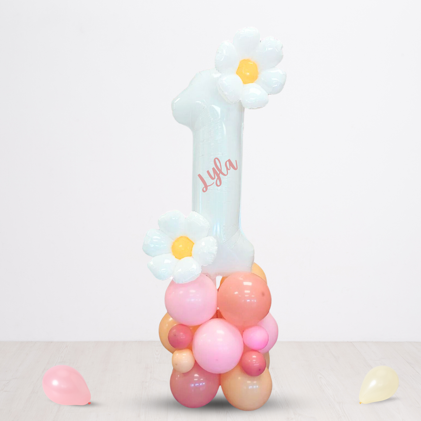 Sweet daisy pink blush balloon sculpture bouquet