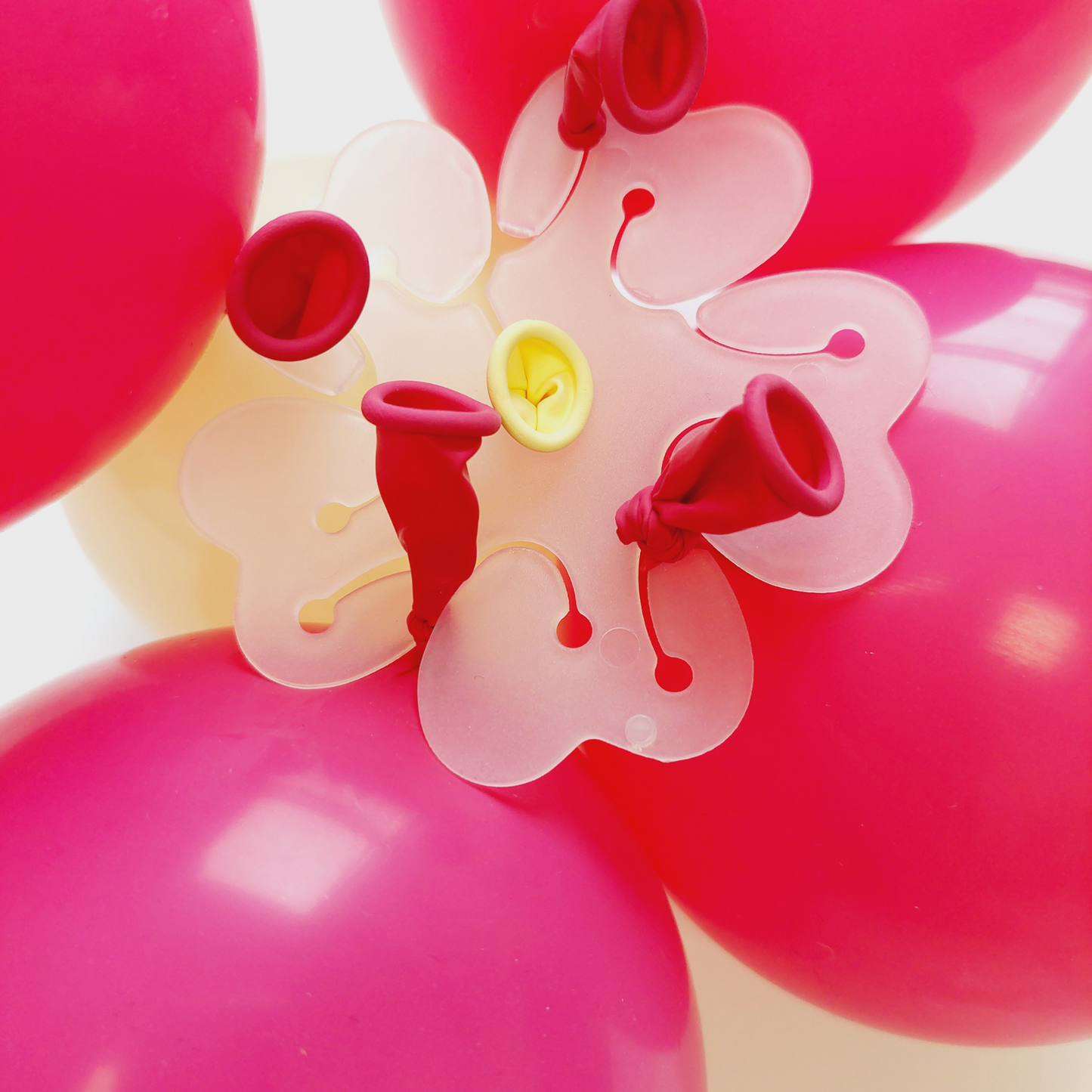 Flamingo and flowers summer tropical balloon sculpture bouquet