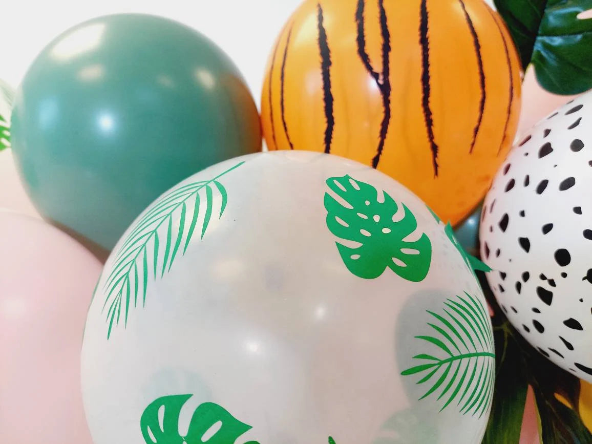 Safari Jungle Zoo Animal Balloon garland birthday decoration