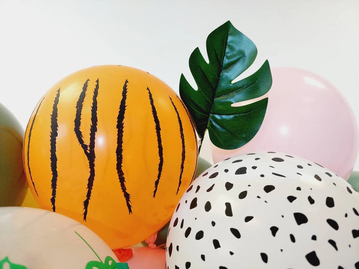 Safari Jungle Zoo Animal Balloon garland birthday decoration