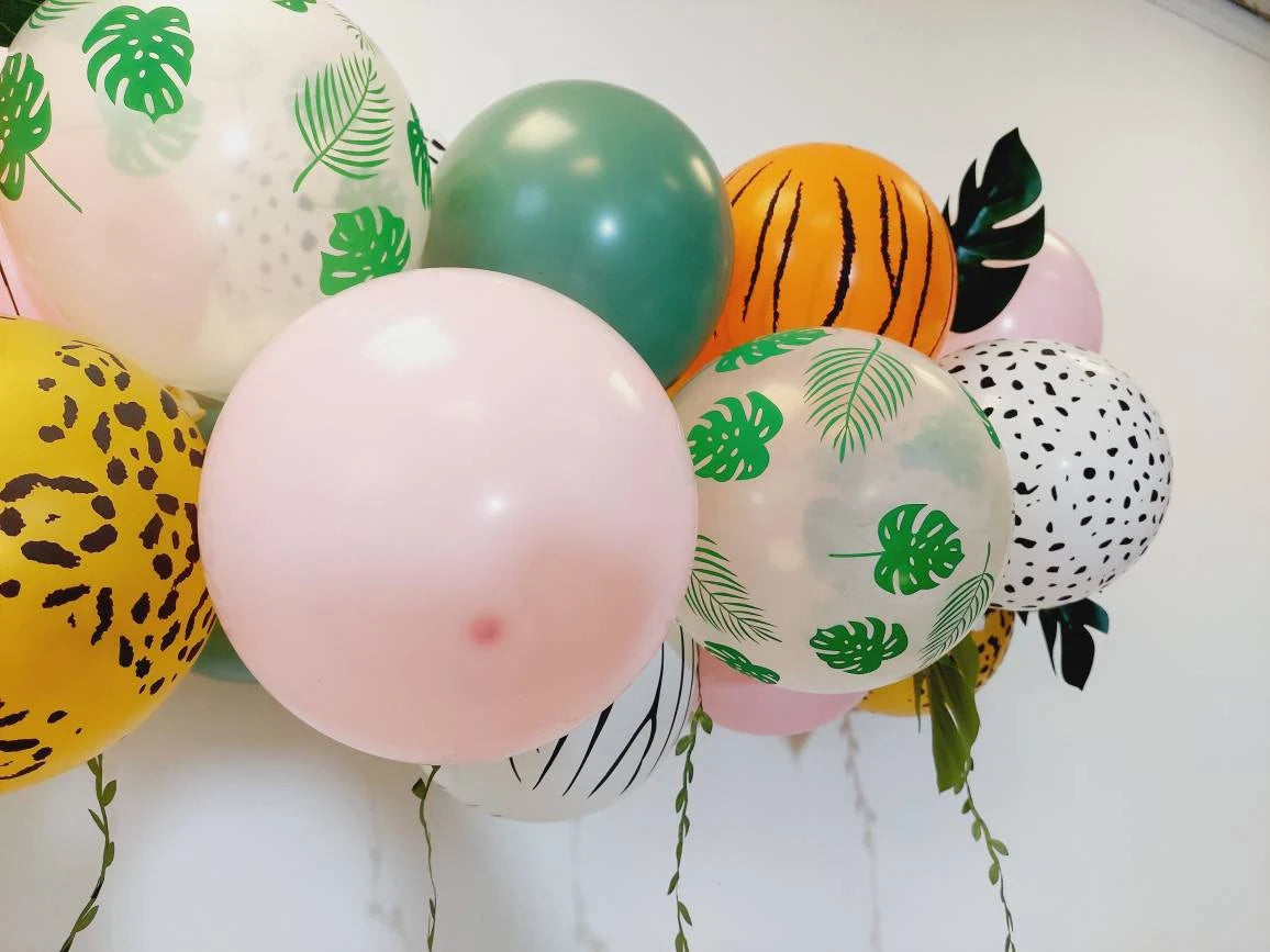 Safari Jungle Zoo Animal Balloon garland birthday decoration