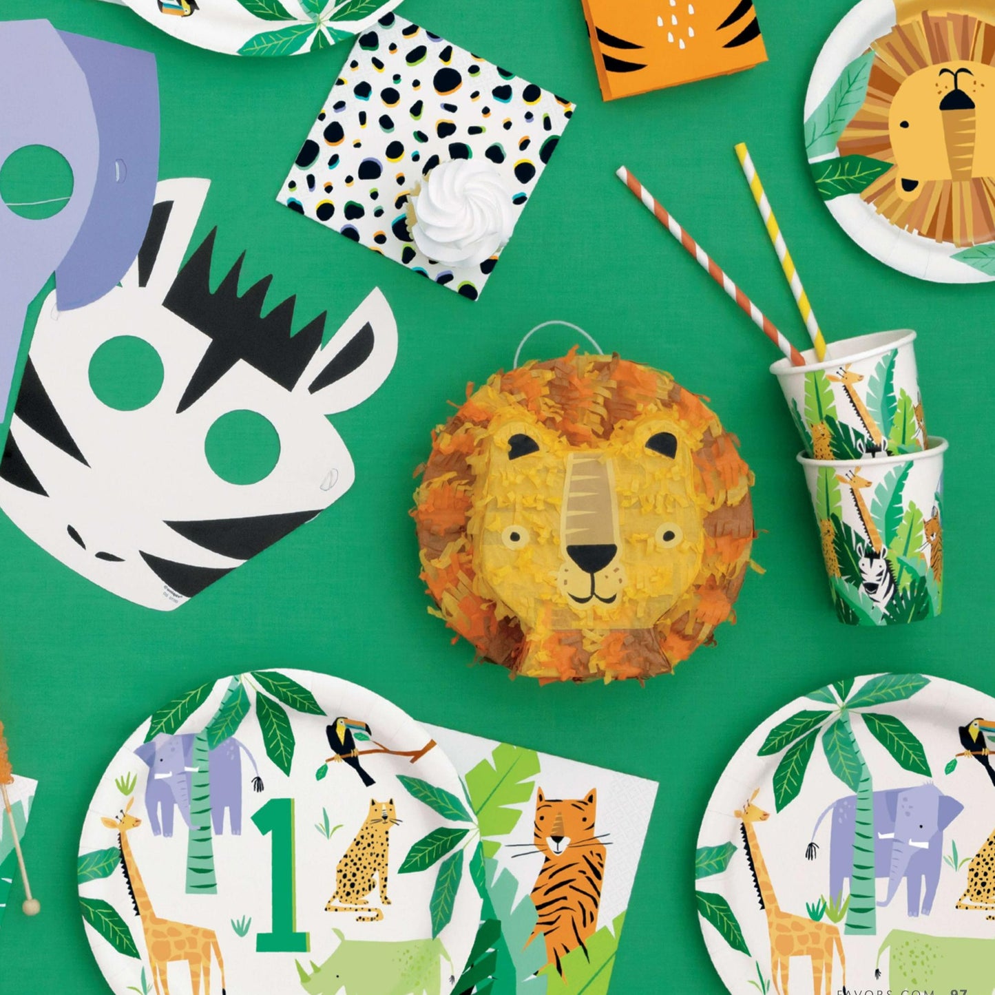 Jungle animal birthday party loot bags 8-pack