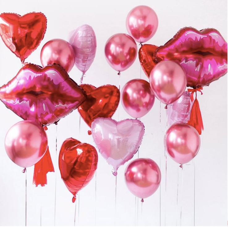 Large Lip, lipstick and heart foil balloon bundle